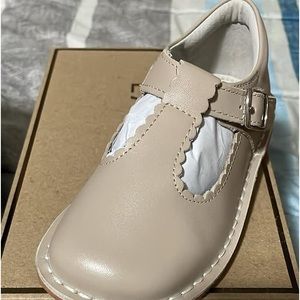 L’amour shoes girls 11 nib